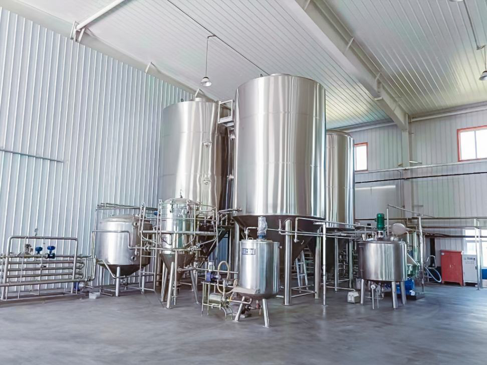 专业啤酒糖化系统：定制化配置、高精度控制与高效酿造解决方案